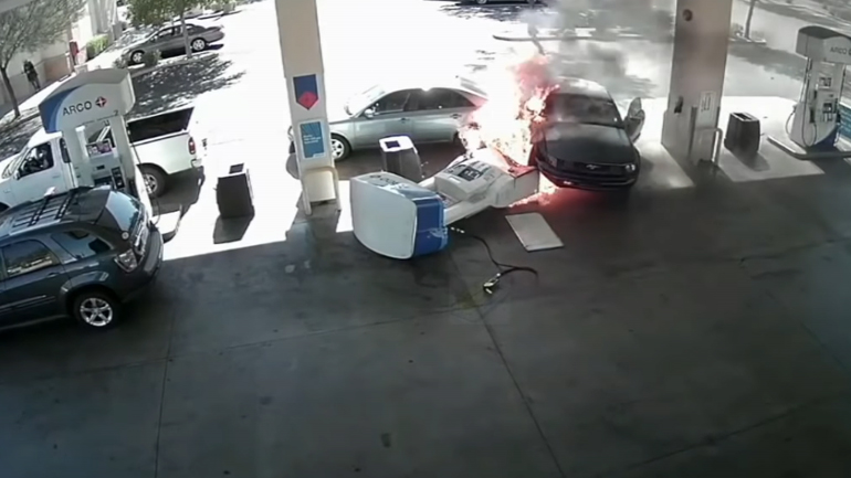 Πήγε για βενζίνη και προκάλεσε πανικό!